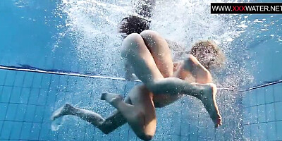 Poolside dirt with fascinating Monika from Underwater Show
