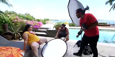 Beautiful BBW Emma Bailey Fucks Stud Photographer