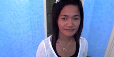 Shy Thai girl turns out to be a dirty slut