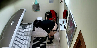 Czech Voyeur in Tanning bed