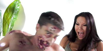 Romantic Asa Akira at puba trailer