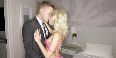 Skinny young blonde Kiara Cole rammed in the cowgirl pose