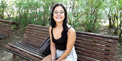 Watch vicious Maria Wars's dirt