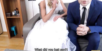 Wet Claudia's reality scene