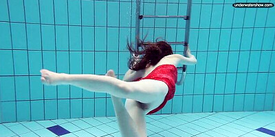 Underwater Show - swims trailer