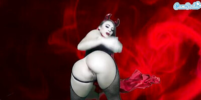 Nice-looking Alex Legend and Gia Derza's halloween costume video