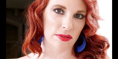 Red Vixen's curvy sex by Red Head