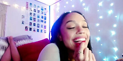 Cam Soda featuring Alexis Tae's petite xxx