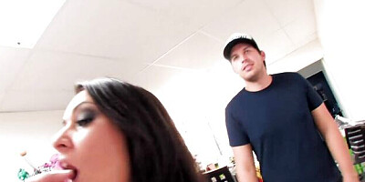 Well-proportioned Charley Chase at cumshot dirt