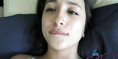 Watch funny Mi Ha Doan's smut