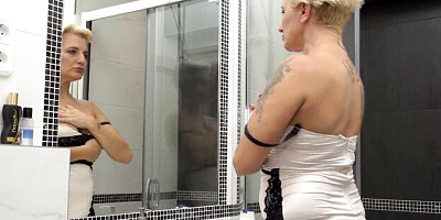 Enchanting treasure - older lady action - Mature NL Solo