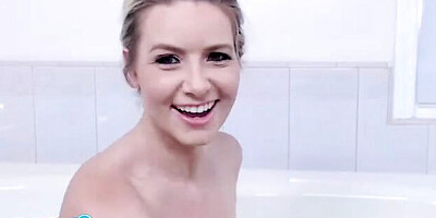 Watch impeccable Anikka Albrite's smut
