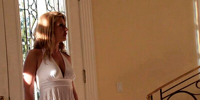 Watch sensual Avy Scott and Dylan Ryder's video