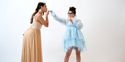 Gizelle Blanco and Leana Lovings lovemaking in the evening