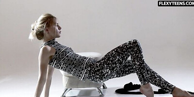 Sweet Rita at ballet scene