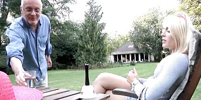 Fairytale Sweet Cat at natural tits scene