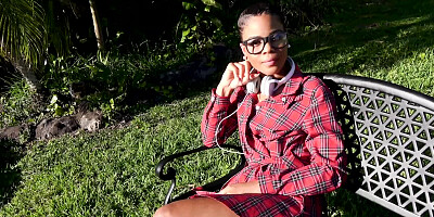 Facial on the glasses of a cute and slutty black girl