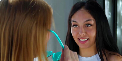 Pale ginger is trying to learn more about scissoring