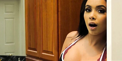 Watch wet Small Hands and Aaliyah Hadid's movie