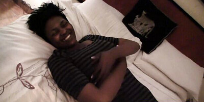 Watch innocent bimbo's trailer