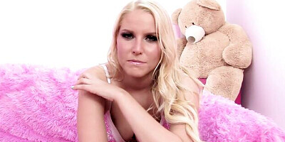 Watch fascinating Vanessa Cage's porn