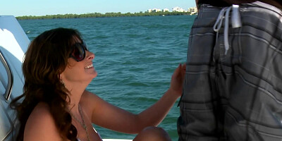 Astounding babe is sucking dick and having sex on the boat