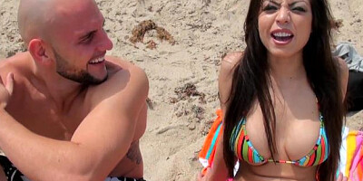 8th Street Latinas - Latina Yurizan Beltran blowjob cum