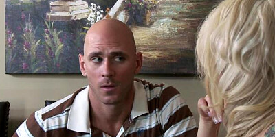 MILFs Like It Big: Athletic Brooke Haven cheating scene