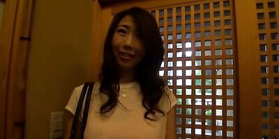 Inviting Ayumi Shinoda - 60fps clip - Caribbeancom