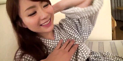 Magnificent Mayuka Akimoto - hot milf trailer - AV 69