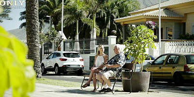 Beauteous Missy Monroe - golddigger scene - Only 3X