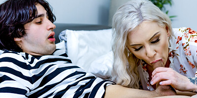 Group loving with horny relatives that want real orgasms