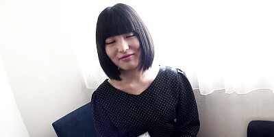 Lovely chickfriend - fingering dirt - Tenshigao