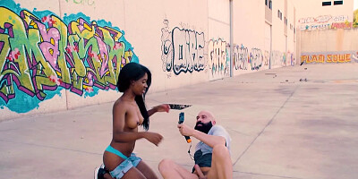 Dark skinned Boni Brown wants his cock in her hole