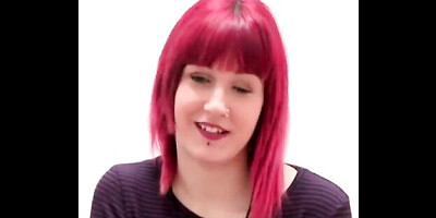 Pleasing Una's spanish video