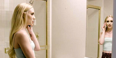 Friend Emma Starletto sensual kissing