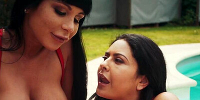 Mariska X - Sex scene alongside very hawt Valentina Ricci