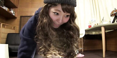 Junoesque belle - peeing porn - Zenra