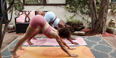 Watch thrilled Victoria Voxxx and Miss Anna Foxx's dirt