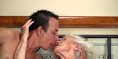 Old BBW feels a young phallus in her hairy cunt again