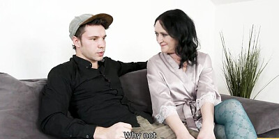 Bimbo's oliver trunk video by Mature 4k