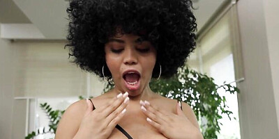 Ebony model Selva La Piedra is enjoying interracial anal penetration