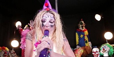 Steamy Leya Falcon - blonde scene - PUBA