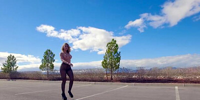 Kagney Linn Karter sucking dick porn