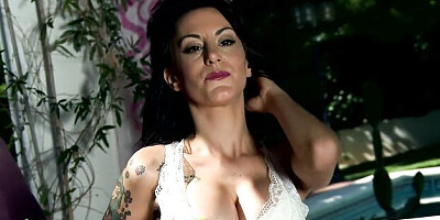 Watch fantastic Sara Ray's porn