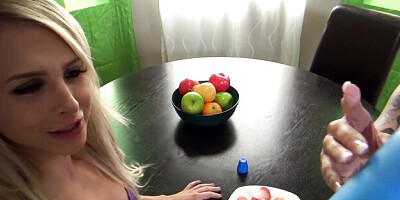 Watch precious Alix Lynx and Anna Bell Peaks's trailer