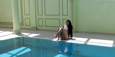 Funny Andreina Deluxe - swimming movie - Underwater Show