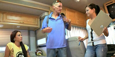 Fat loser gets to enjoy a pervy handjob in a kinky video