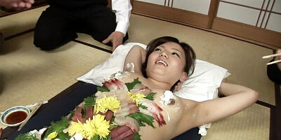 Avidol Z featuring bimbo's moaning video