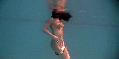 Radiant sweetie - hd xxx - Underwater Show